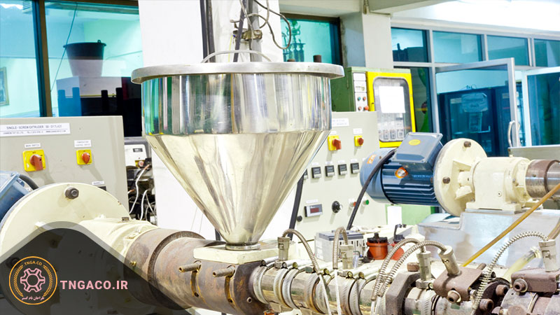 مزایا و معایب استفاده از دستگاه اکسترودر صنعتی